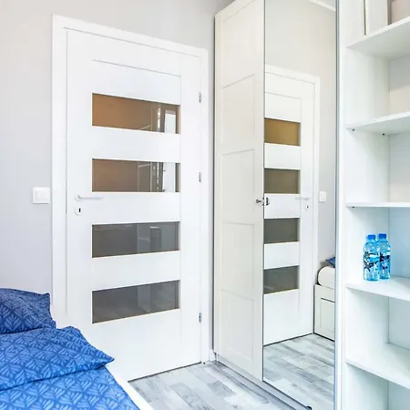 Apartamento Lea - 5 Mins Tram From Main Square Cracóvia